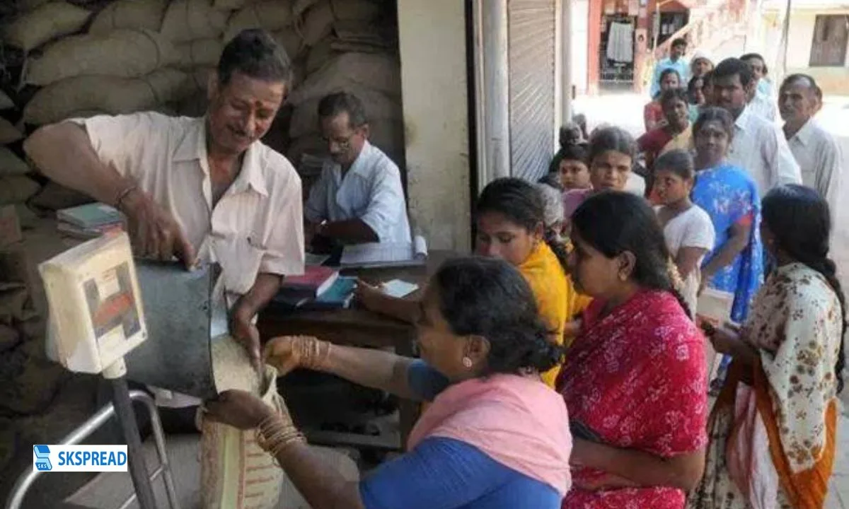 தமிழக ரேஷன் அட்டைதாரர்களே.., வயதானவர்களுக்காக கொண்டுவரப்பட்ட சூப்பர் திட்டம்.., வெளியான முக்கிய அறிவிப்பு!!